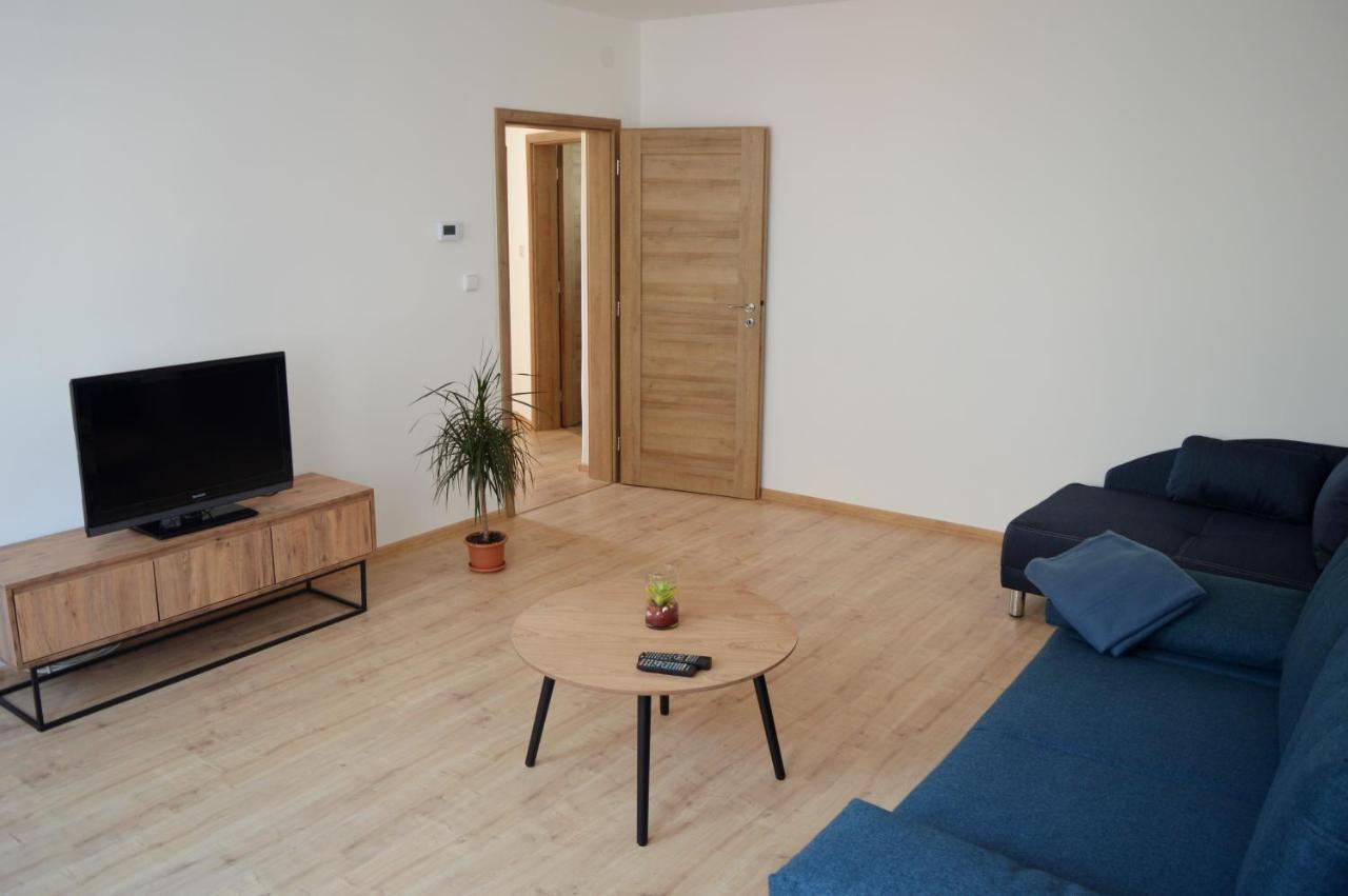 Apartmán u Malého jezu Ceske Budejovice Exterior foto