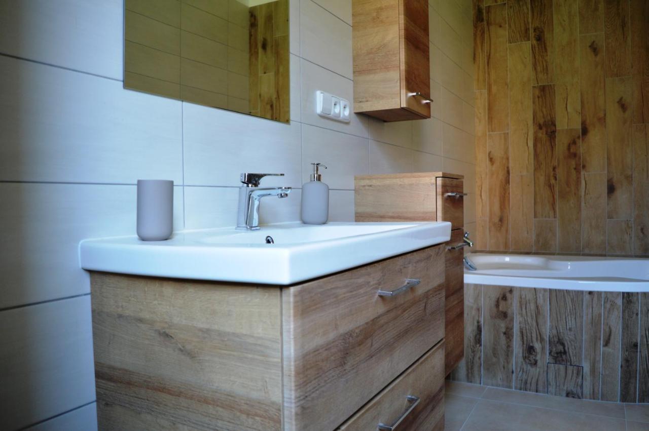 Apartmán u Malého jezu Ceske Budejovice Exterior foto